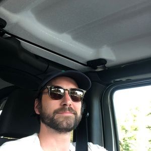 Meet your Posher, Dj
